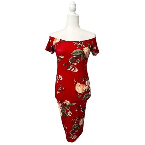 J for Justify Red Floral Off The Shoulder Dress - Size Medium - Picture 1 of 11